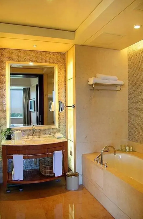 Guangzhou Nansha Grand Hotel
