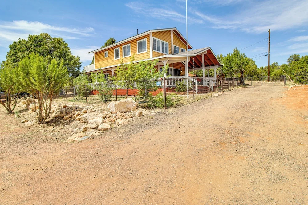 Hike, Bike & Play! Heber Haven w/ Deck & Yard