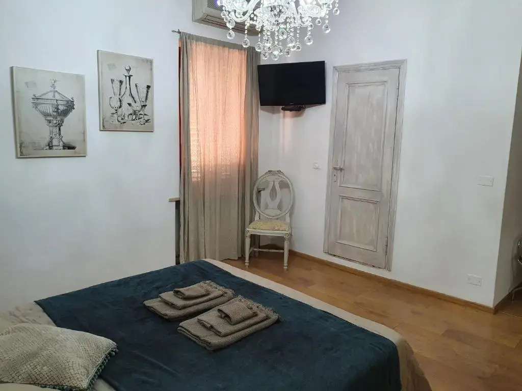 DAGO Farmhouse