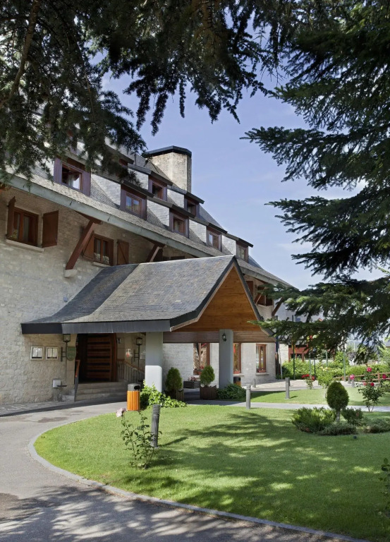Parador de Artíes
