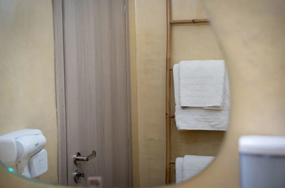 DIPOLIS luxury apartments Syros