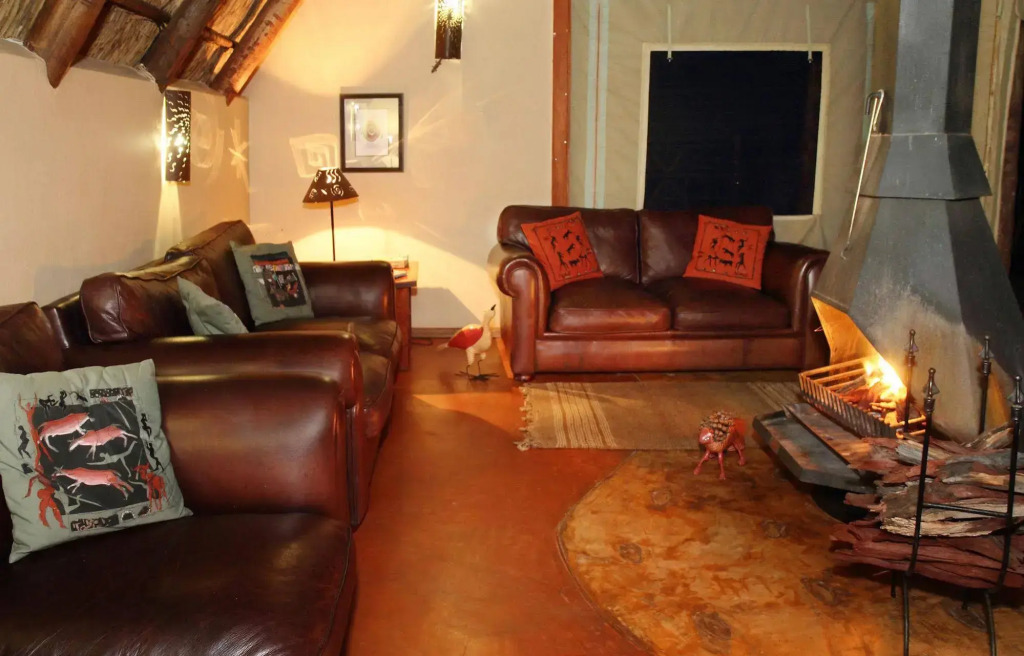 Xaus Lodge