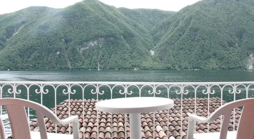 Elvezia al Lago