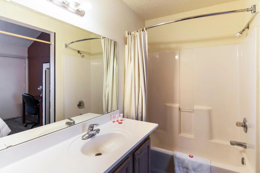 OYO Hotel Decatur TX Hwy 287 Northwest
