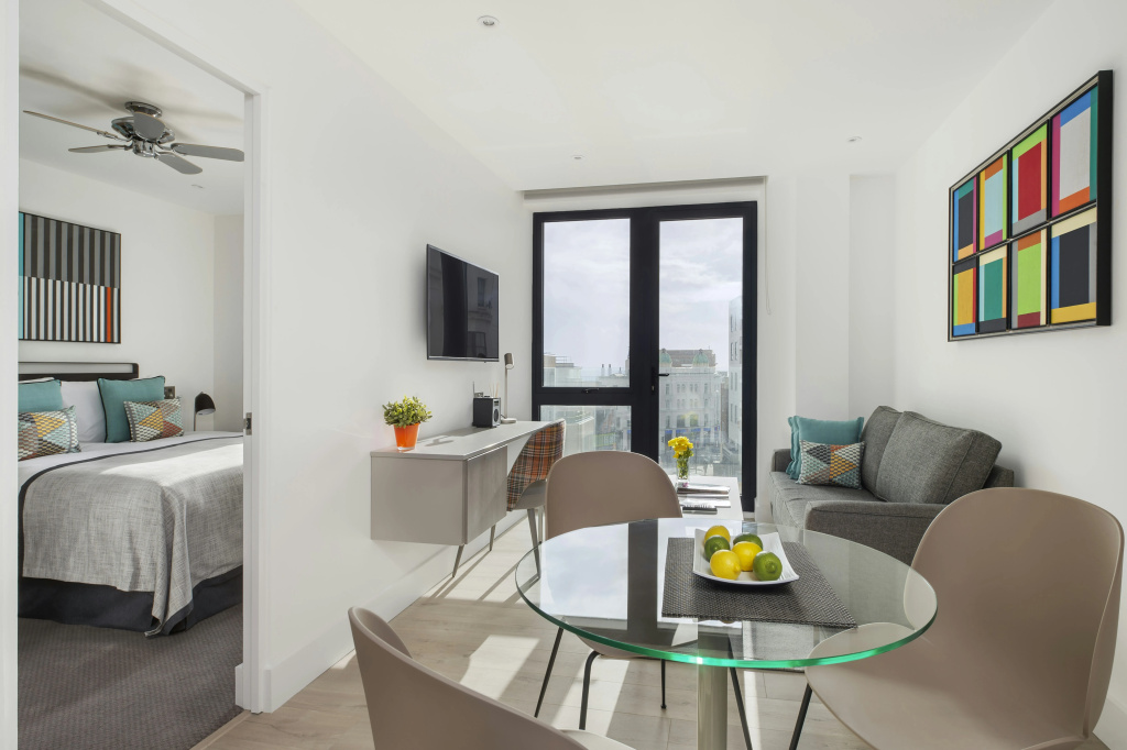 Q Square by Supercity Aparthotels