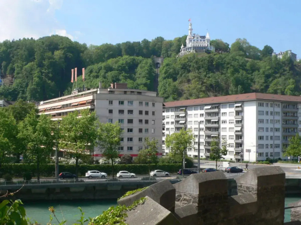 BHMS City Campus 28094