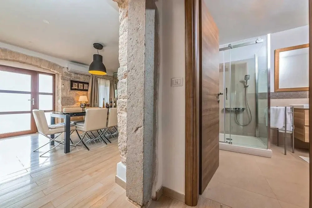 Villa Gambin