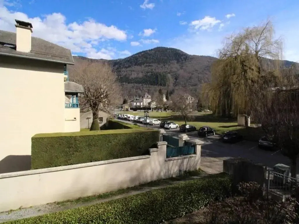 Appartement Bagnères-de-Luchon, 3 pièces, 4 personnes - FR-1-313-178