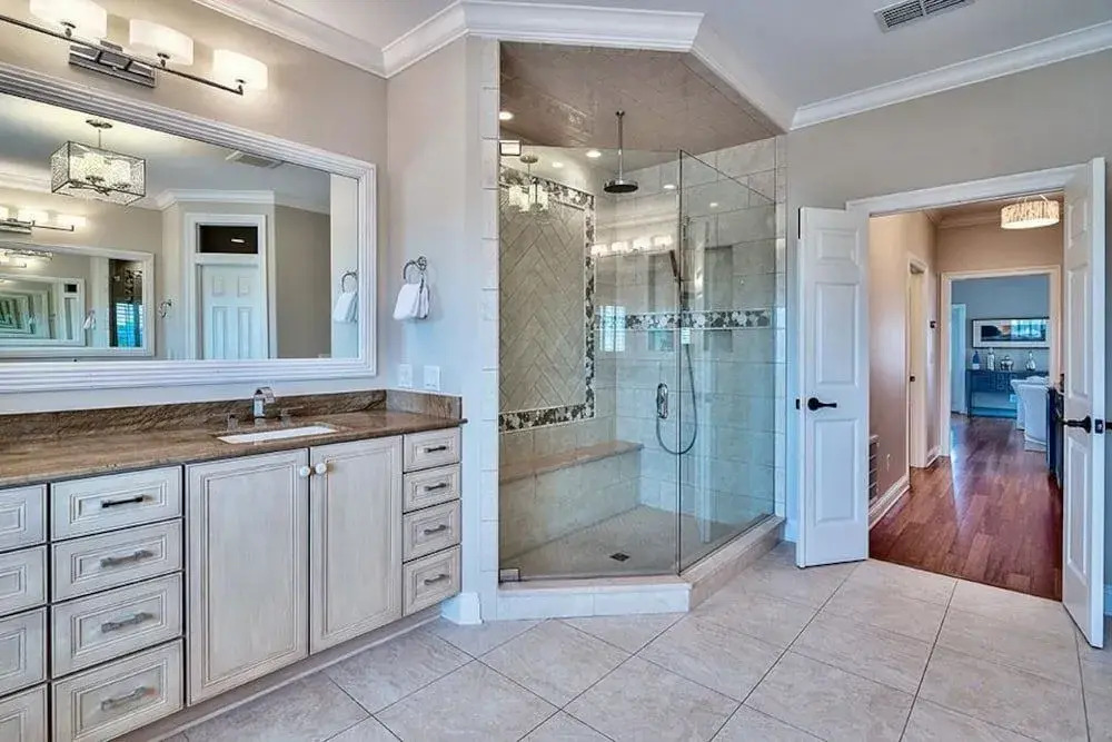 Ocean Escape 4 Bedroom Holiday Home by Five Star Properties