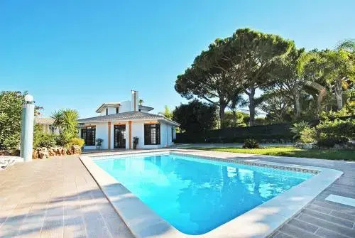 Villa Isajoe