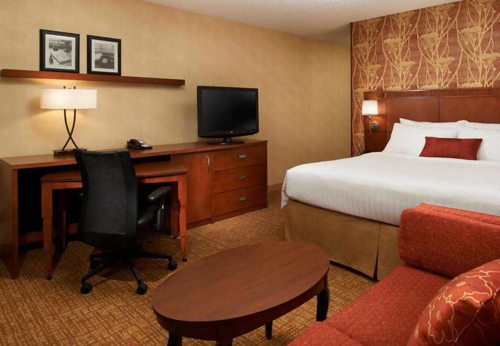 Courtyard Chicago Arlington Heights/South