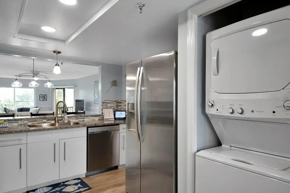 Gulf Watch 112 2 Bedroom Condo by Redawning