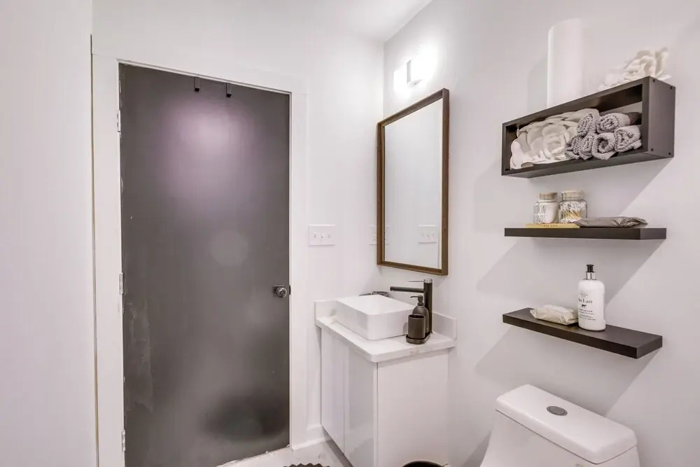 4 Mi to French Quarter: Walkable Apt w/ Yard