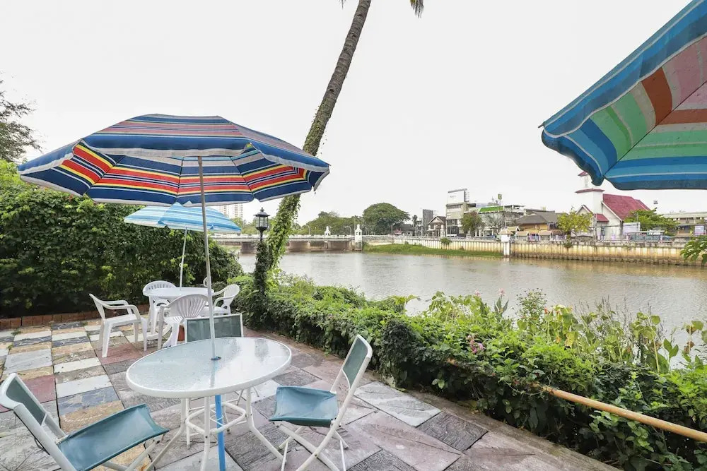 Galare Guest House