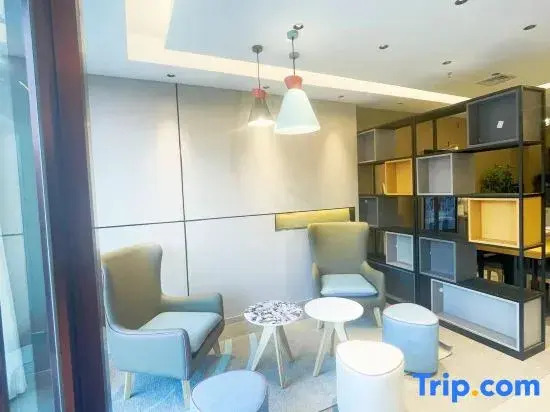 Homeinn · neo (Qinhuangdao Development Zone Qilianshan South Road)