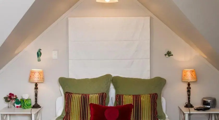 Auckland Birdwood House B&B