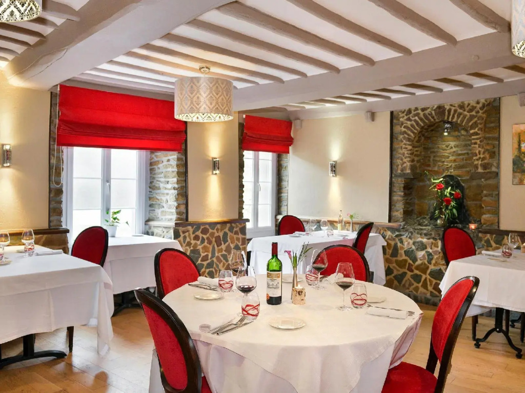 Logis Hotel Spa Restaurant Au Site Normand