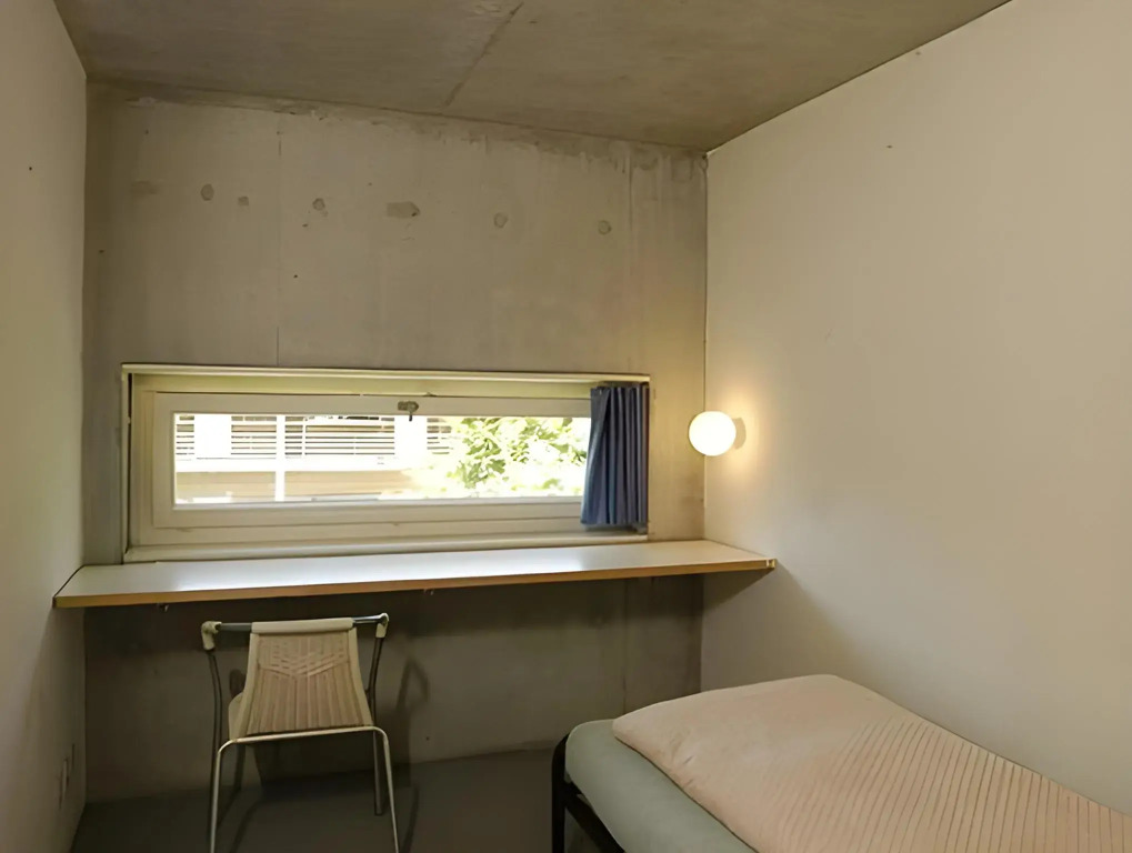 Lausanne Youth Hostel Jeunotel