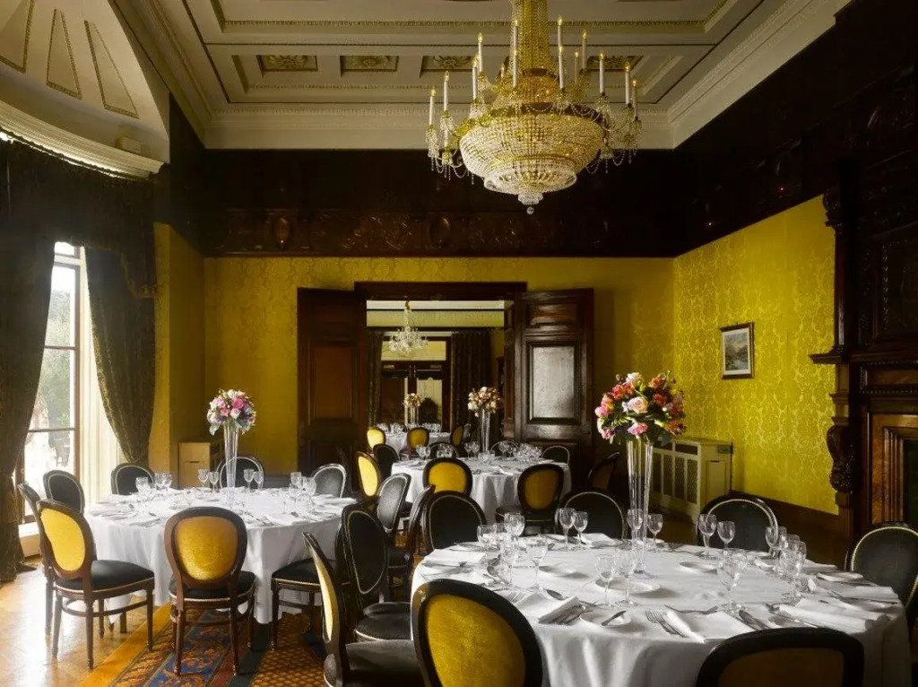 St Helens Hotel, Dublin