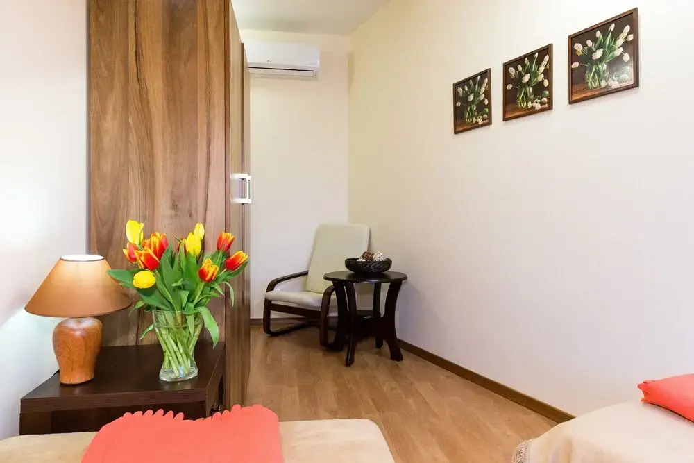 Vanilla Apartment 3