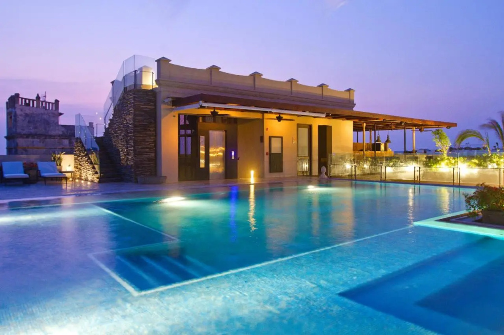 Bastión Luxury Hotel