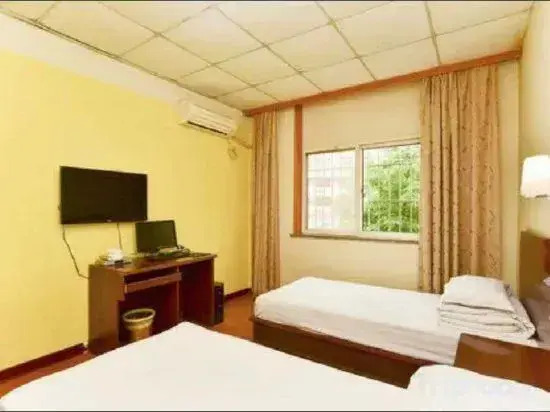 Yuhang Hotel