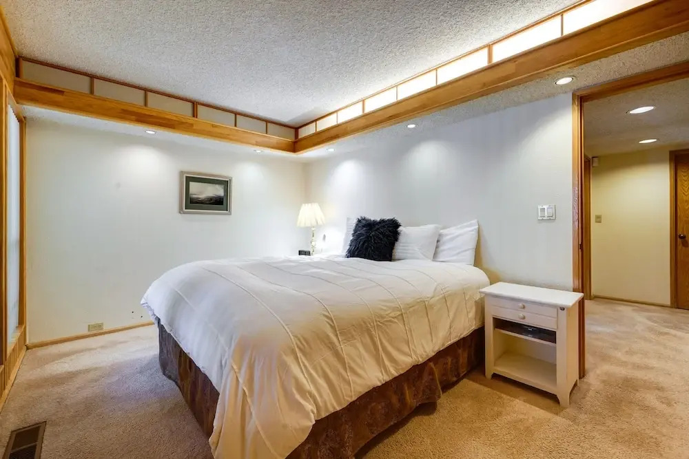 Tahoe Donner House w/ Hot Tub & Grill!