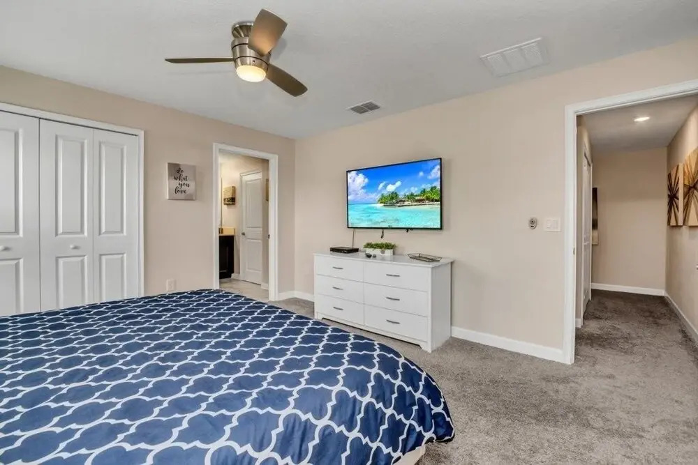 Storey Lake Amazing Resort 4 Bedroom Home! 4 Townhouse by Redawning