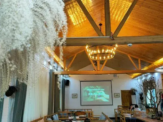 Camellia Mountain Inn
