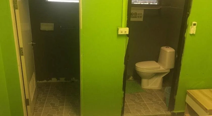 IDeer Hostel