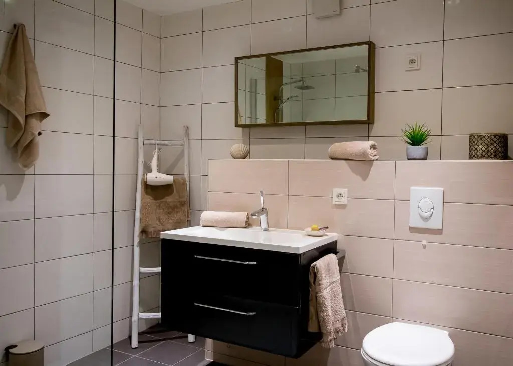Zum Burgfräulein - Studio mit Blick auf die Burg