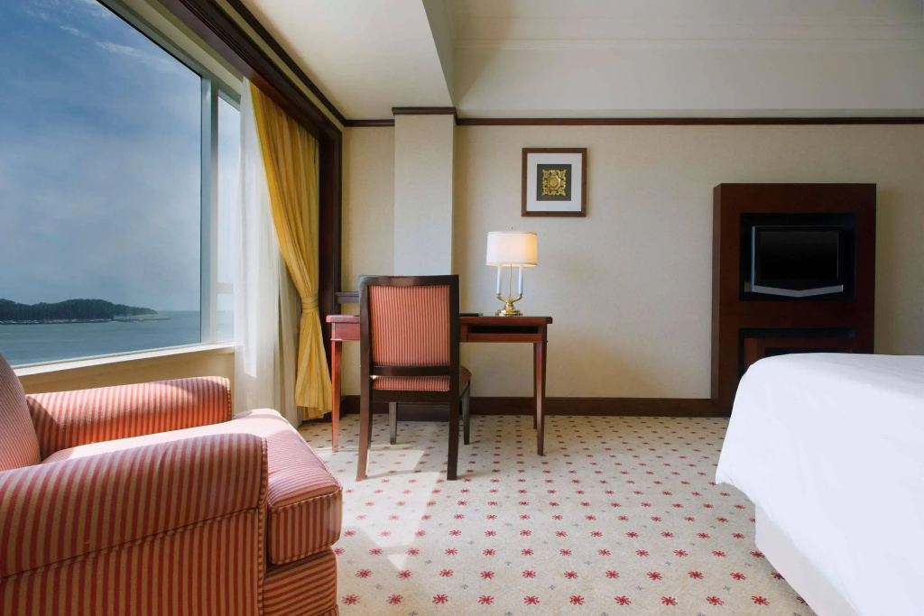 Le Meridien Kota Kinabalu