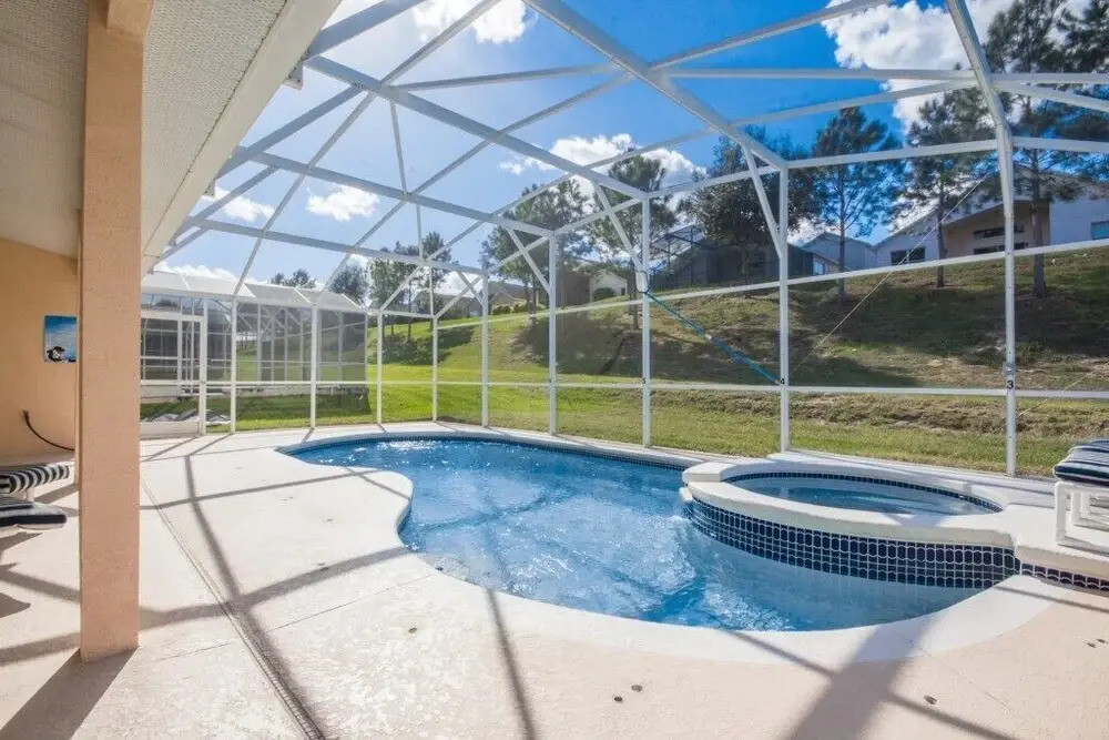 Games Room, Pool, Spa Large Pool Area! 5 Bedroom Home by RedAwning