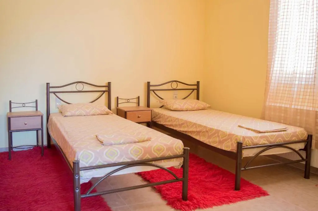 Manesi Apartments
