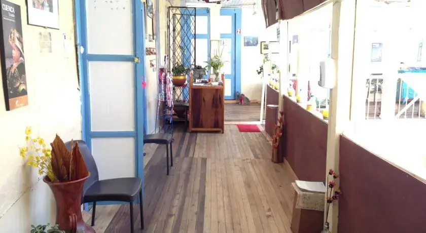 Hostal Azuaya