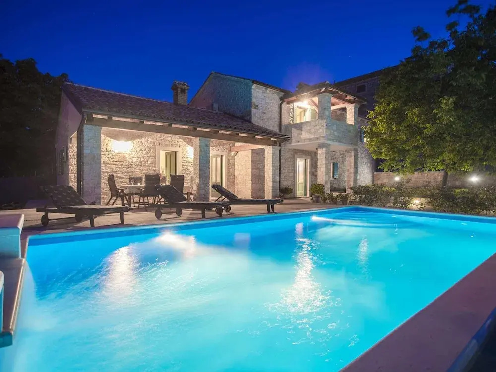 Villa in Medvidici with Pool near Porec Beach