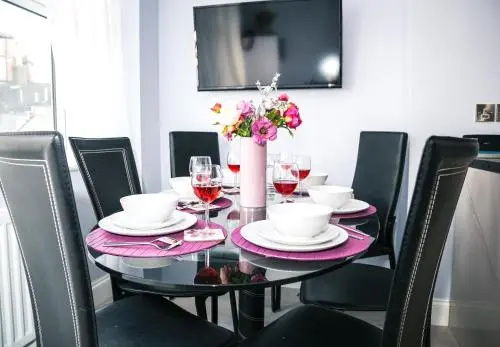 Meads Apartment
