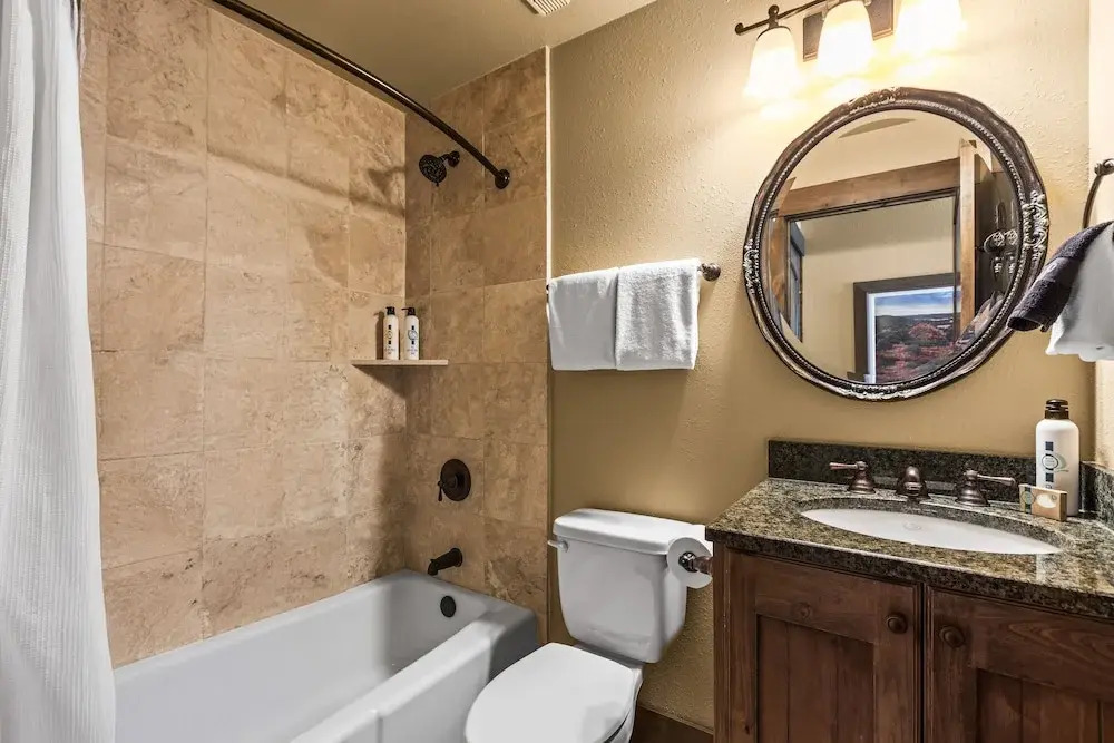 Copperbottom Inn 104 1 Bedroom Condo