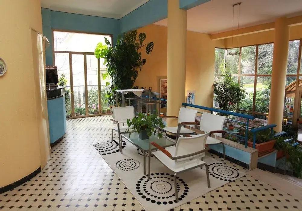 Hotel Athena