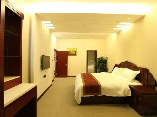 Huaggang Deerfu Yiaihu Hotel