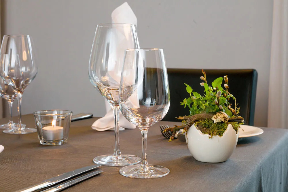 SCHLOSS RANZOW - kleines Romantik Hotel - Wellness - Golfplatz - Hochzeiten & Feiern