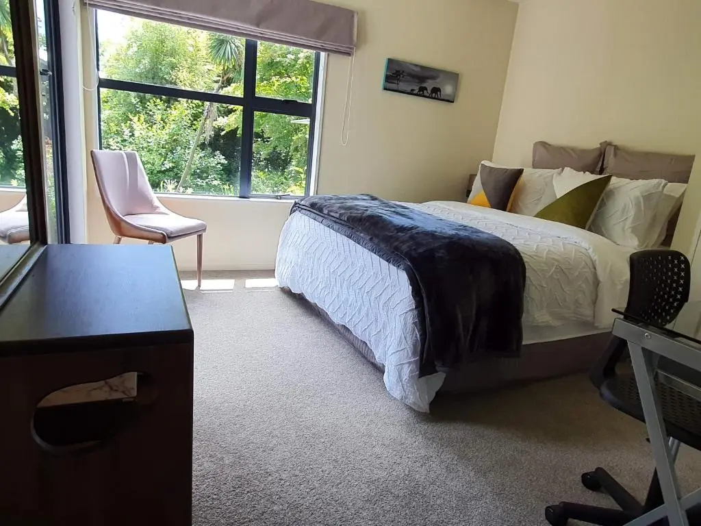 Christchurch Airport House