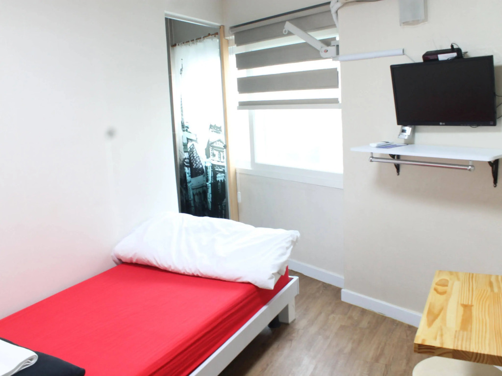 H HOSTEL Itaewon