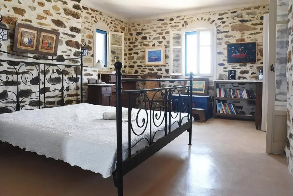 Antiparos Stone House with sea views