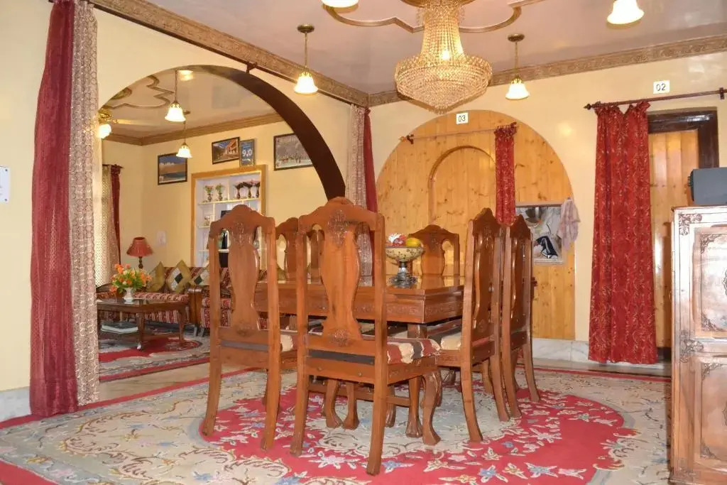 Dilaram Guest House