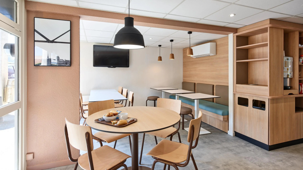 Premiere Classe Valenciennes Ouest Petite Foret