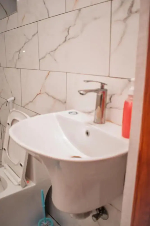 Darajani Apartment
