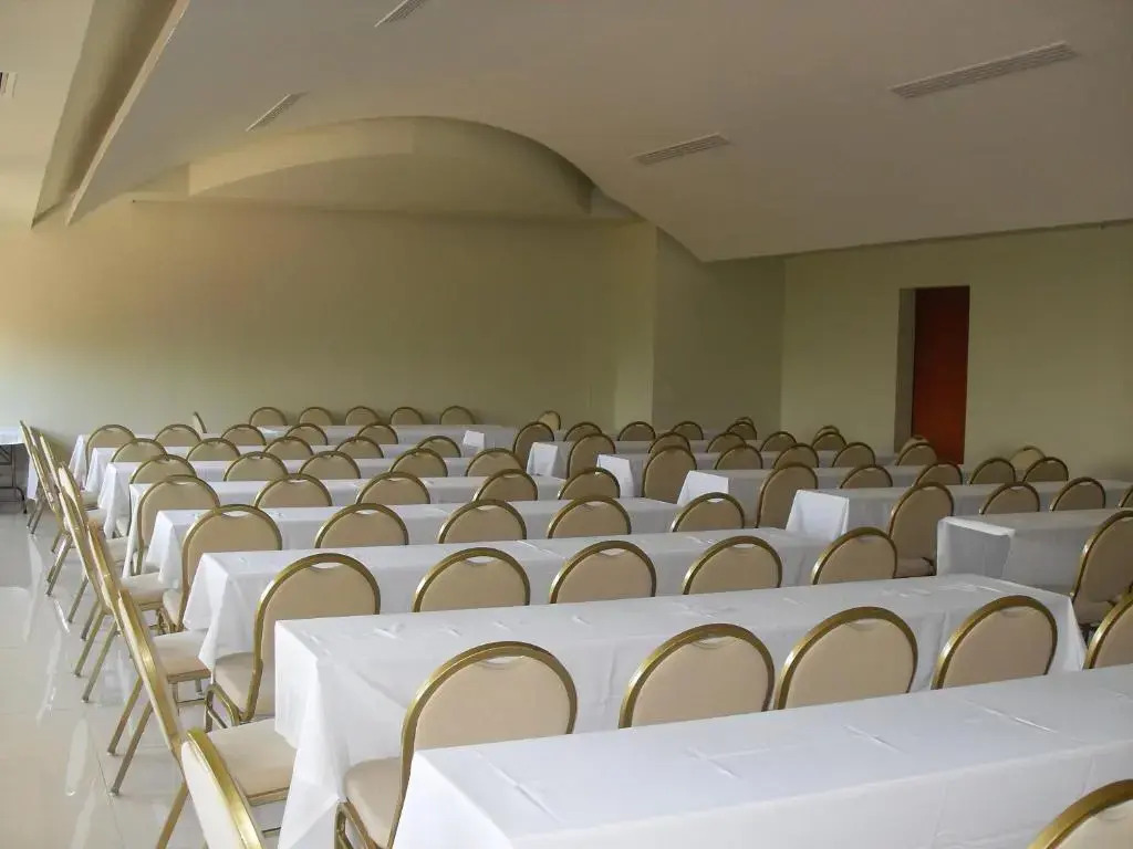 Hotel Playa Cristal