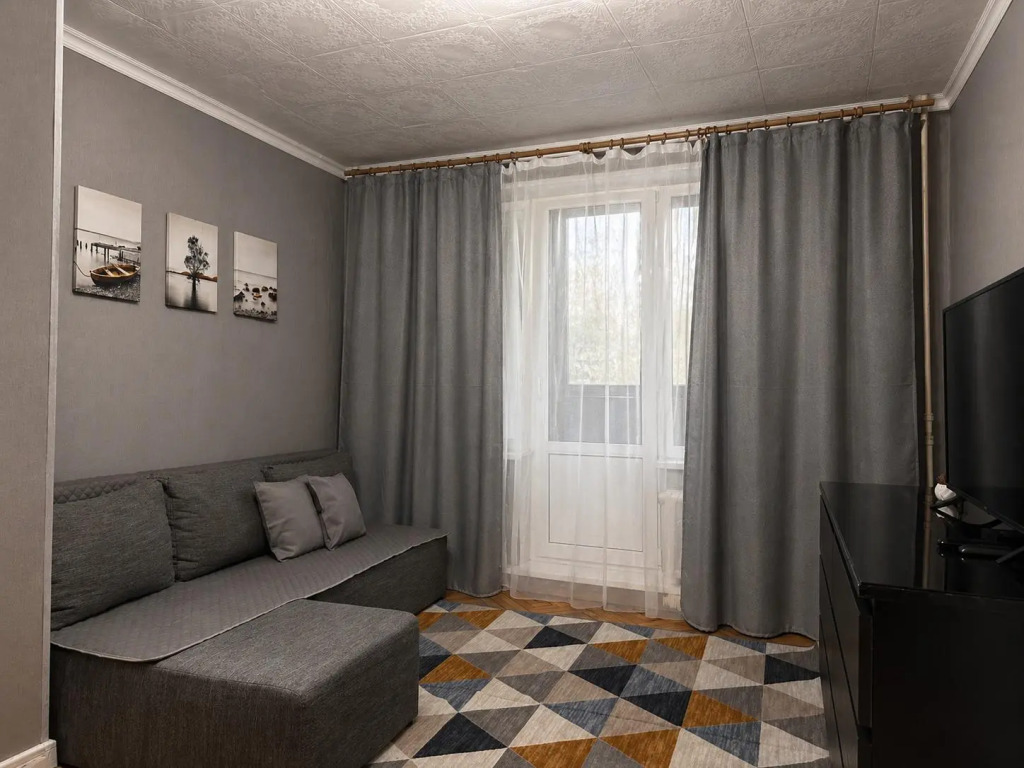 Studio apartment near the metro