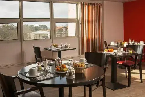 Hotel Biarritz Atlantique - Lycée Hotelier - Management School